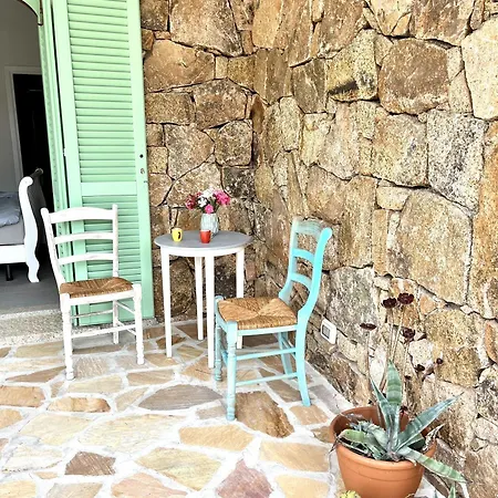 Sardegna Alzoni San Teodoro (Sardinia)